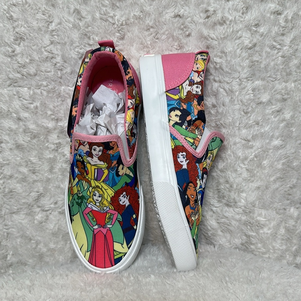 Disney Shoes - Picture 3 of 4